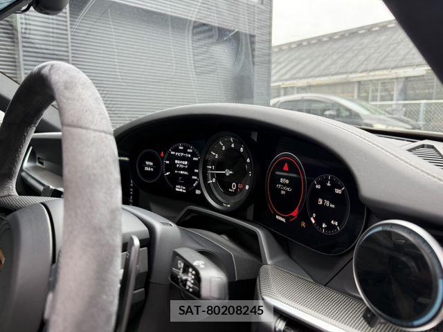 Porsche 911 2020-06 7329343-12