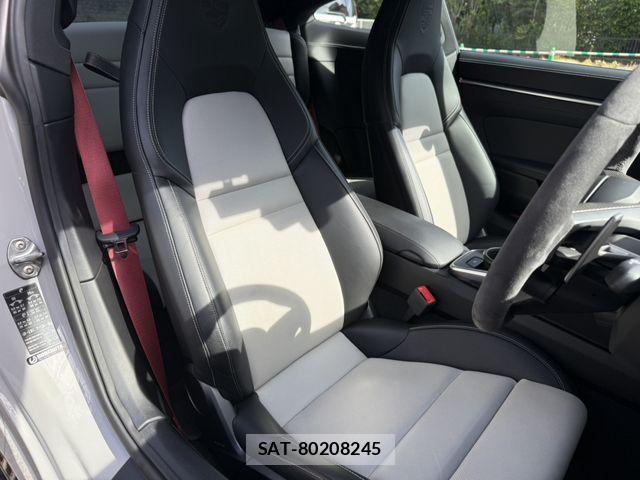 Porsche 911 2020-06 7329343-15