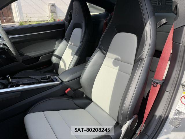 Porsche 911 2020-06 7329343-18