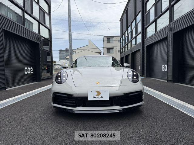 Porsche 911 2020-06 7329343-1