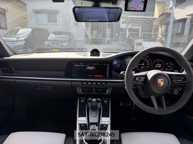 Porsche 911 2020-06 7329343-19