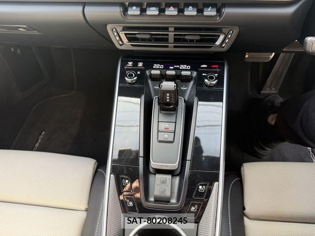 Porsche 911 2020-06 7329343-22