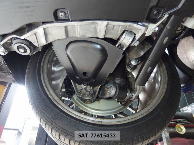Porsche 911 1994-04 7329340-26