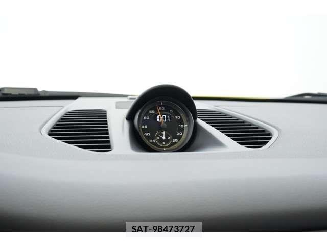 Porsche 911 2019-06 7359297-11