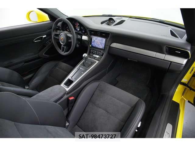 Porsche 911 2019-06 7359297-7