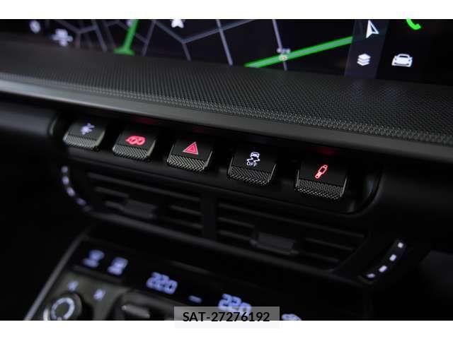 Porsche 911 2025-08 7359296-11