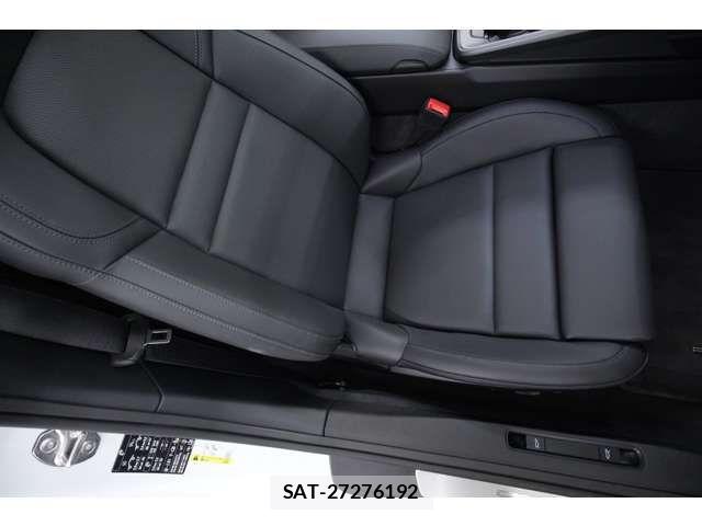 Porsche 911 2025-08 7359296-5