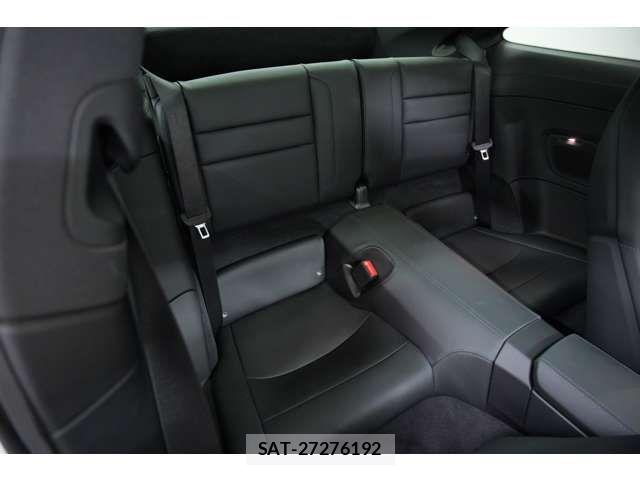 Porsche 911 2025-08 7359296-7