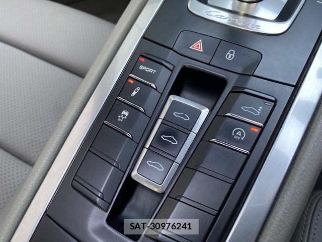 Porsche 911 2013-03 7359301-16