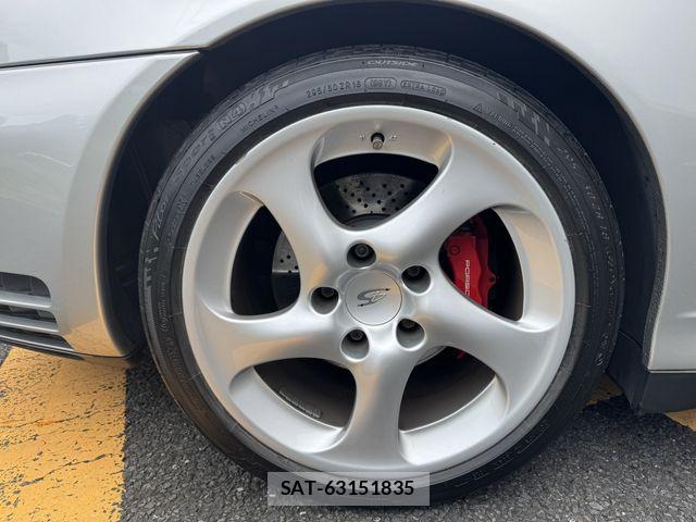 Porsche 911 2005-05 7359309-28