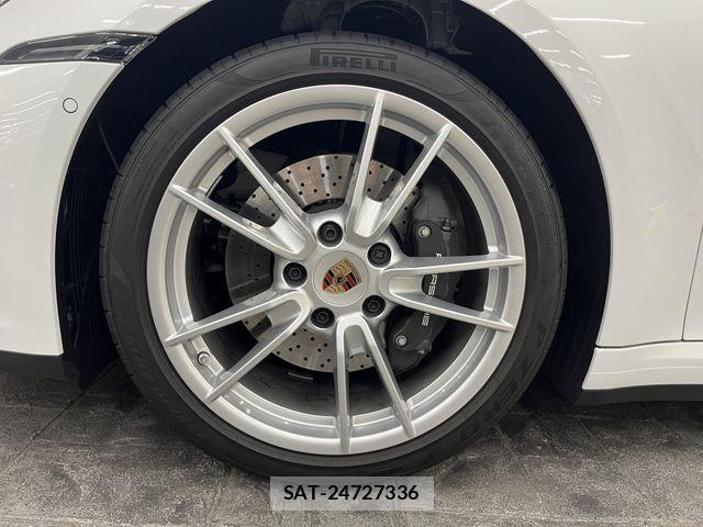 Porsche 911 2025-03 7456762-14