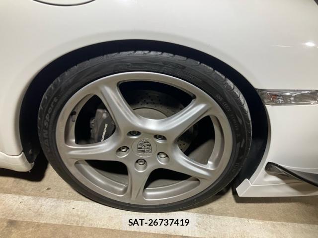 Porsche 911 2004-12 7456772-3