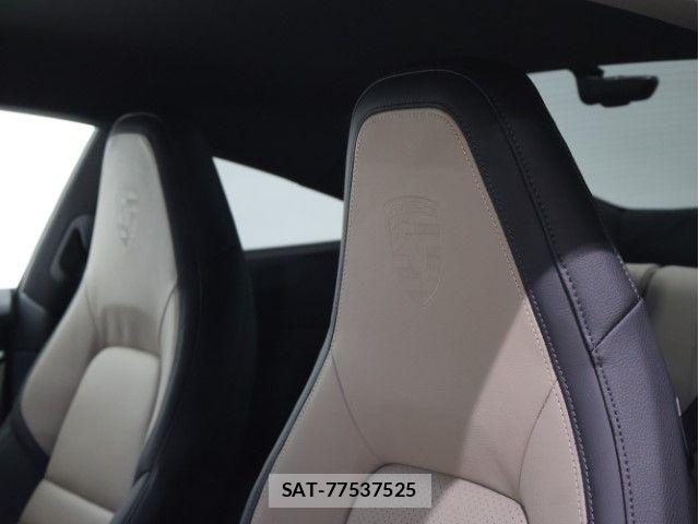 Porsche 911 2024-11 7456769-5