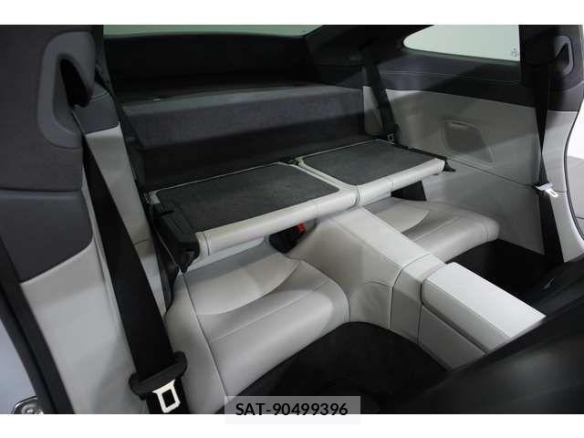 Porsche 911 2024-07 7509685-3