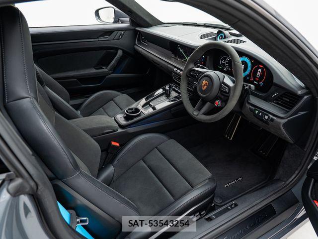 Porsche 911 2025-04 7502228-15
