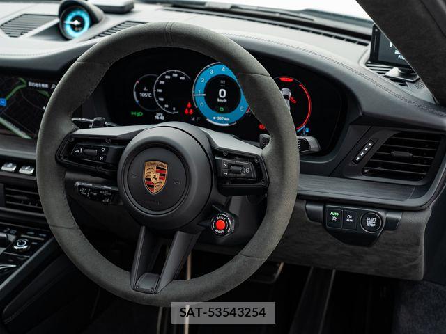 Porsche 911 2025-04 7502228-19