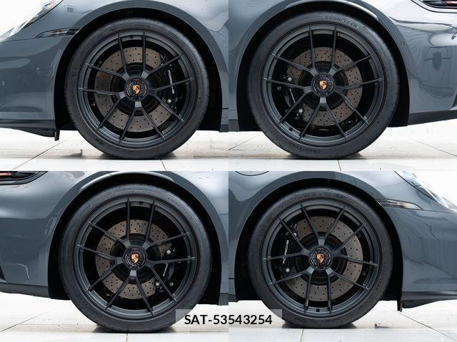 Porsche 911 2025-04 7502228-7