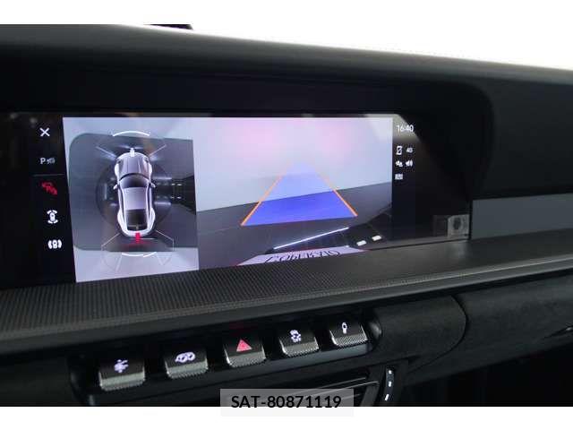 Porsche 911 2023-08 7509686-11