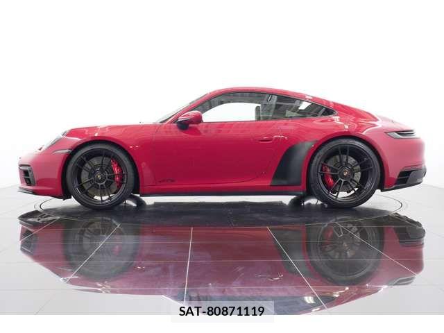 Porsche 911 2023-08 7509686-17