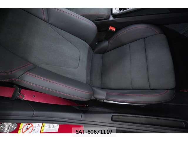 Porsche 911 2023-08 7509686-7