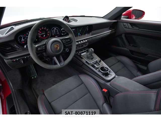 Porsche 911 2023-08 7509686-8