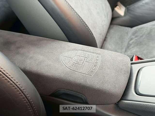 Porsche 911 2015-12 7502229-10