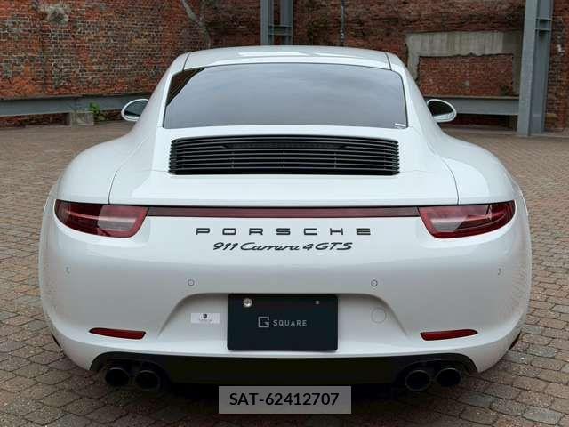 Porsche 911 2015-12 7502229-2