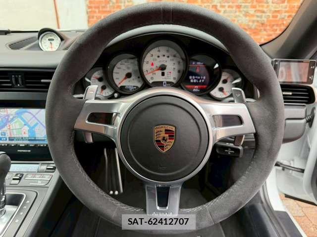Porsche 911 2015-12 7502229-3