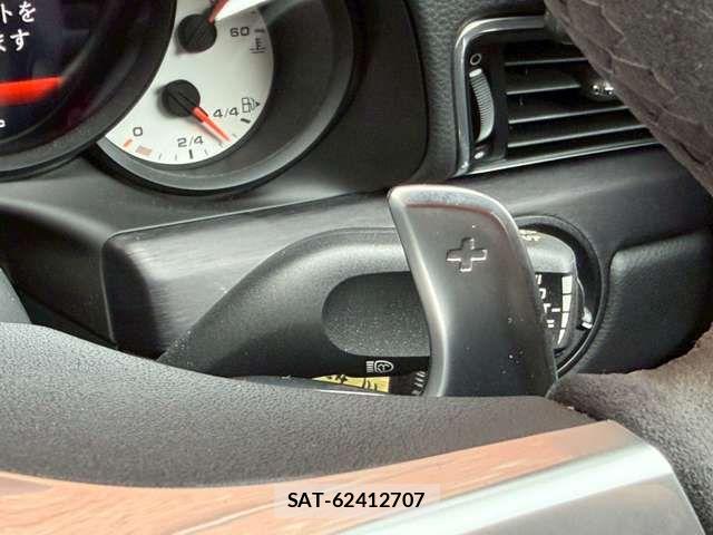 Porsche 911 2015-12 7502229-5