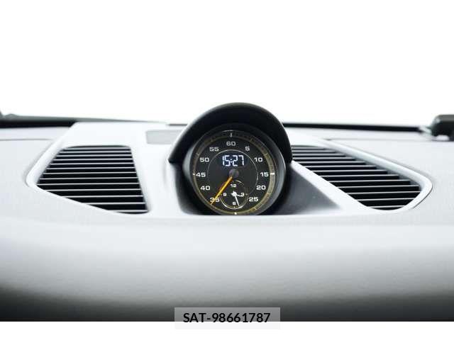 Porsche 911 2016-05 7509684-10