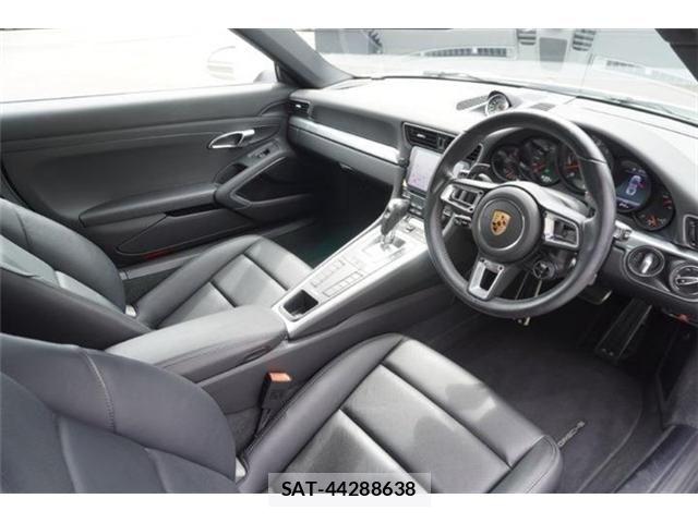 Porsche 911 2019-06 7502230-15
