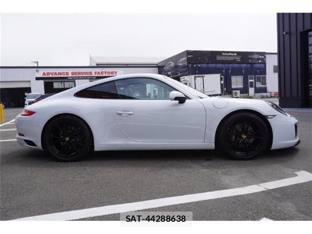 Porsche 911 2019-06 7502230-21