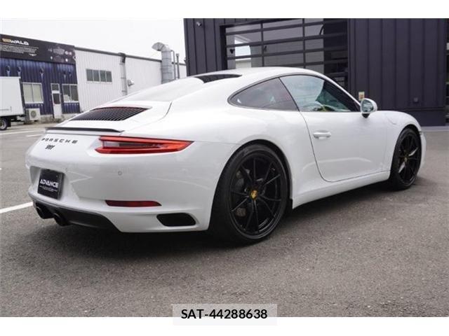 Porsche 911 2019-06 7502230-22