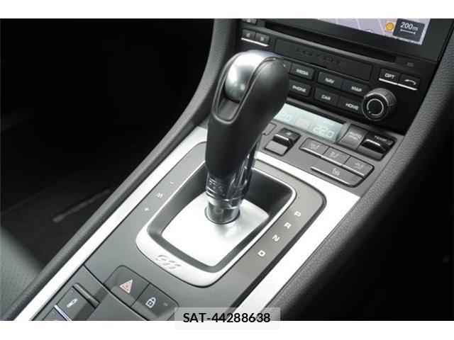 Porsche 911 2019-06 7502230-26