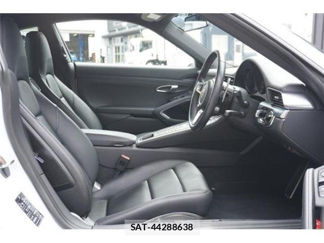 Porsche 911 2019-06 7502230-4