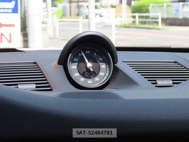 Porsche 911 2025-03 7727198-16