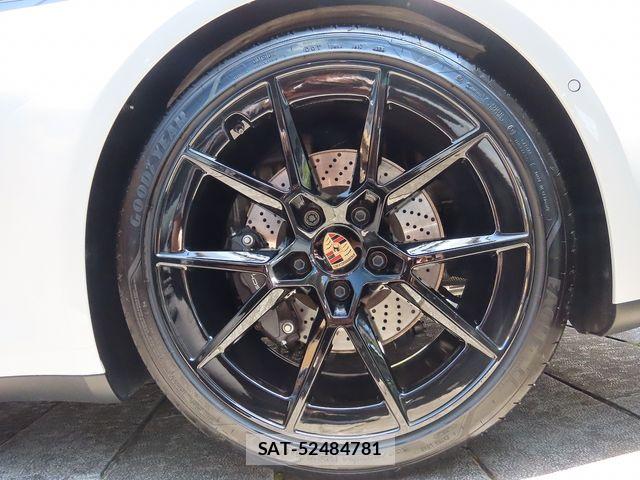 Porsche 911 2025-03 7727198-26