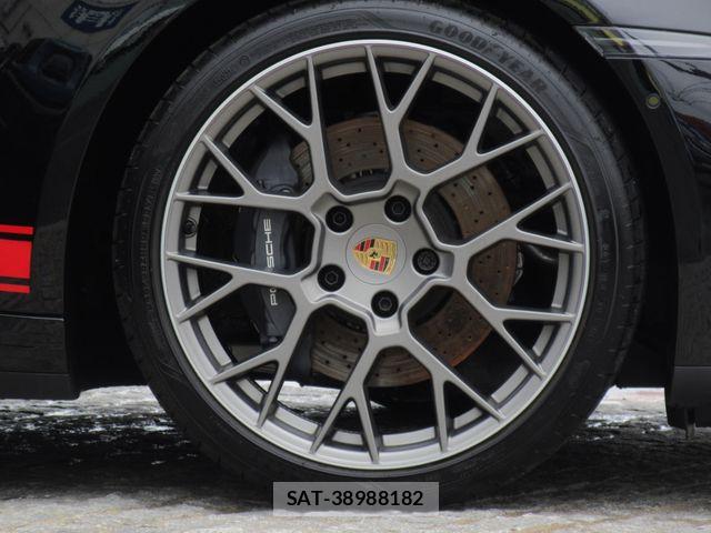 Porsche 911 2025-01 7727197-5