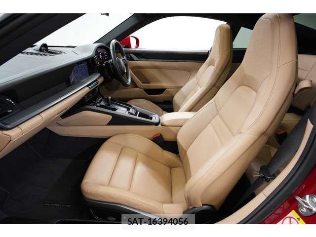 Porsche 911 2019-08 7788209-16