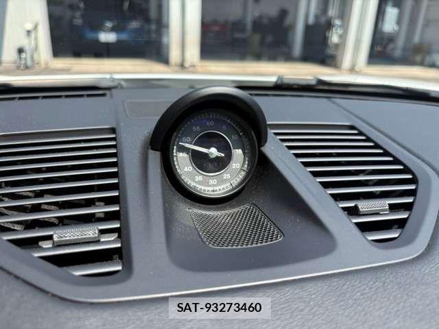 Porsche 911 2021-06 7878769-13