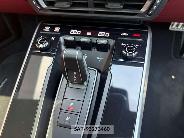 Porsche 911 2021-06 7878769-16