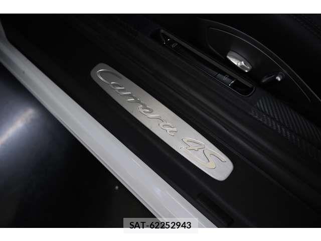 Porsche 911 2013-10 7903227-14
