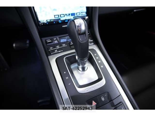 Porsche 911 2013-10 7903227-1
