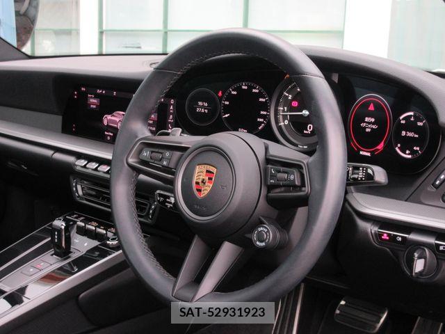Porsche 911 2020-02 7903229-21