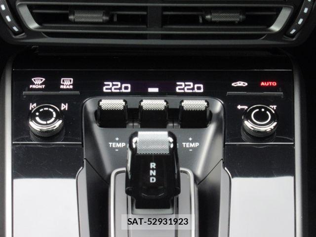 Porsche 911 2020-02 7903229-27