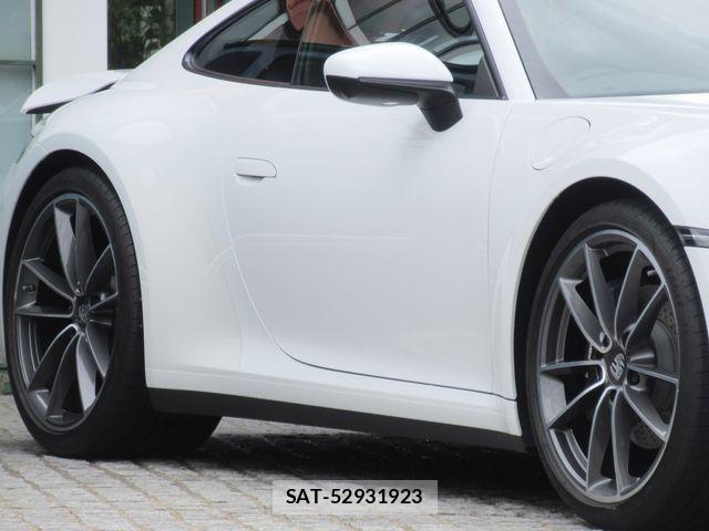 Porsche 911 2020-02 7903229-5