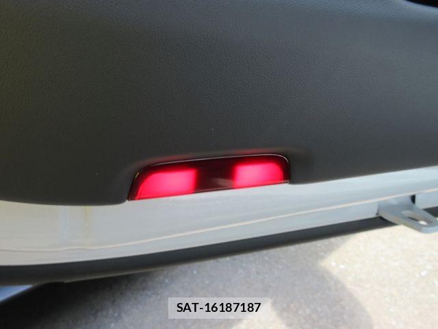 Porsche 911 2025-02 7980585-17