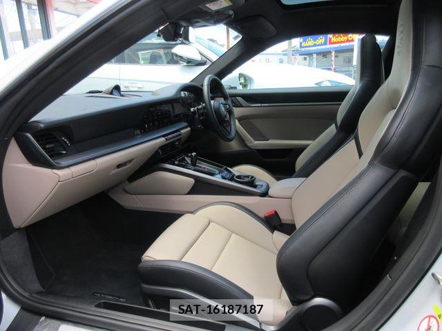 Porsche 911 2025-02 7980585-18
