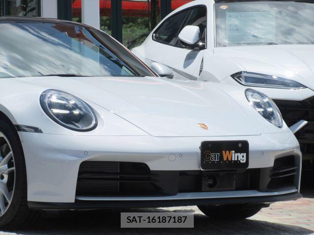 Porsche 911 2025-02 7980585-4