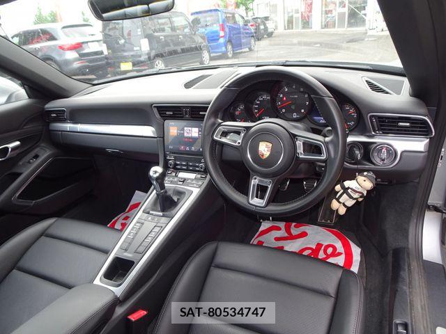 Porsche 911 2019-05 7980587-22